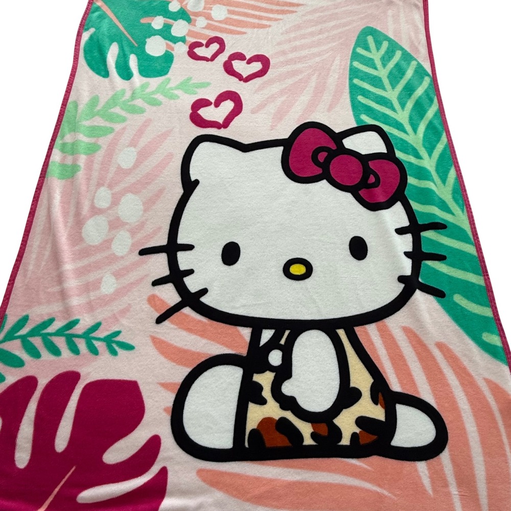 Hello‎ Kitty Sanrio Tropical Leopard Print Plush Throw Blanket Pink 62 x 45